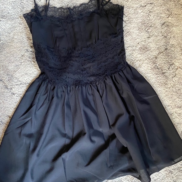 Lip service dress size xs - Picture 3 of 3
